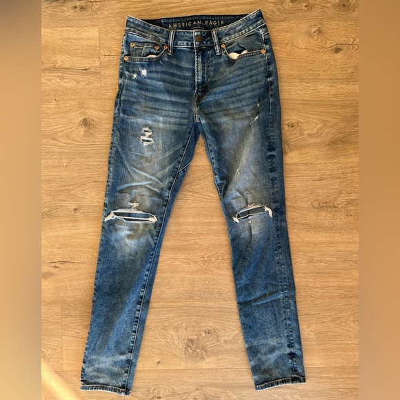American Eagle 🦅 Move-Free Athletic Skinny Jeans - Picture 1 of 5